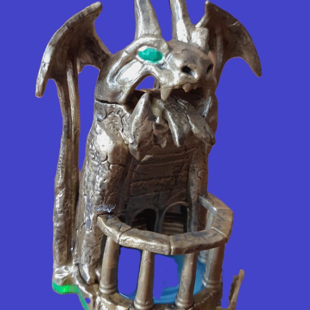 ** 3 figures $20 **  Skylanders Spyros Adventure - Dragons Peak - Retro - 2011